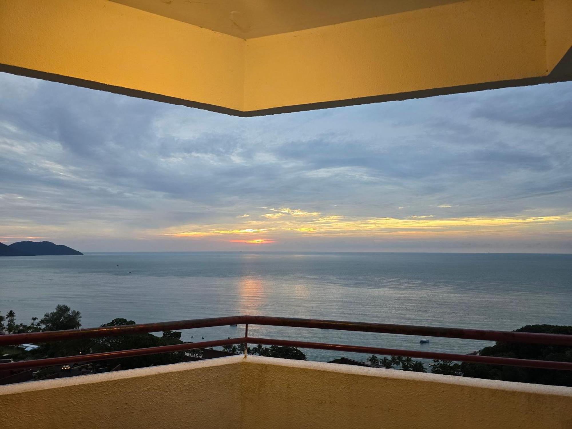 באטו פרינג'י Green Ocean Seaview Apartment מראה חיצוני תמונה